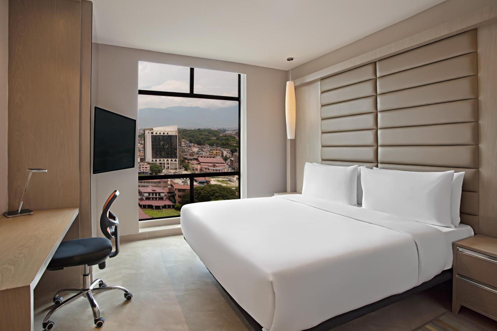 Hotel Aloft Kathmandu Thamel Exterior foto